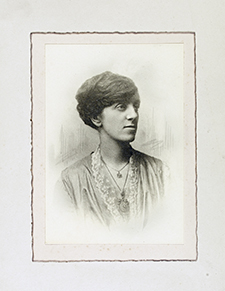 Photo Winifred Carney